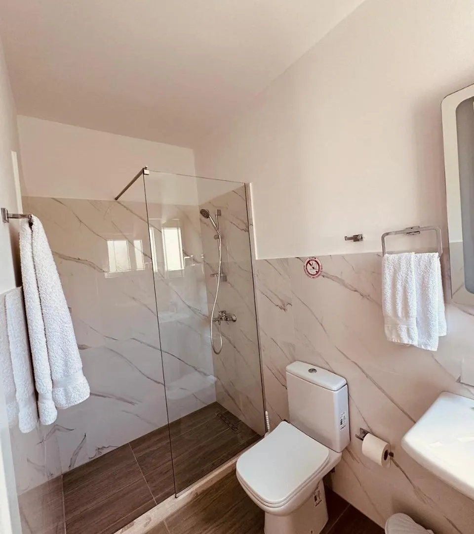 Orfeu Apartments Ksamil